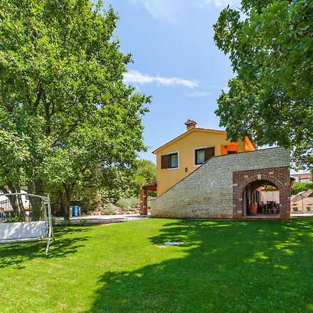Villa Hrast Bacva Вишнян Экстерьер фото