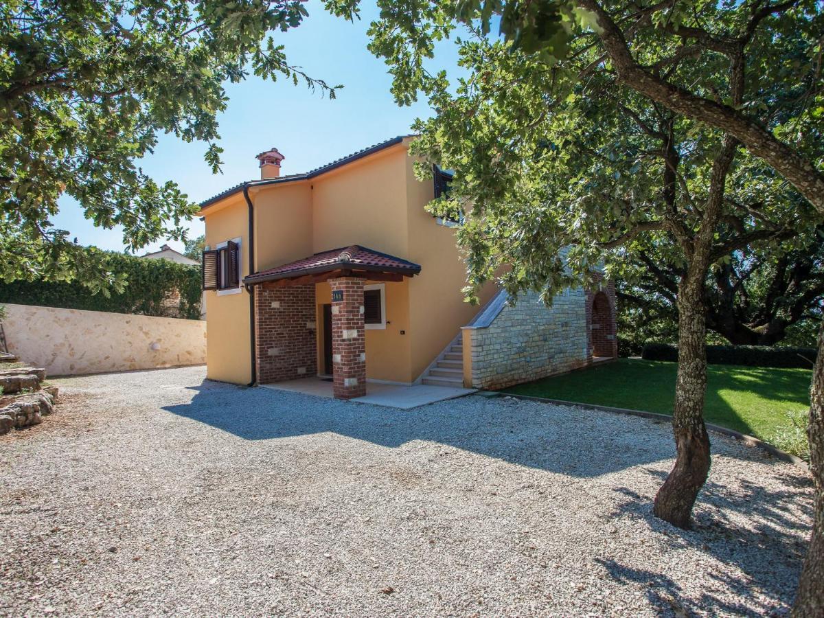 Villa Hrast Bacva Вишнян Экстерьер фото