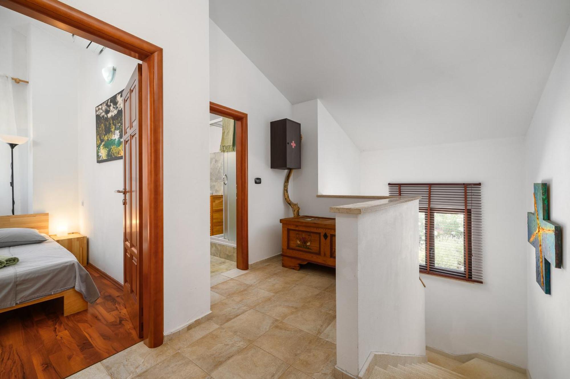 Villa Hrast Bacva Вишнян Экстерьер фото
