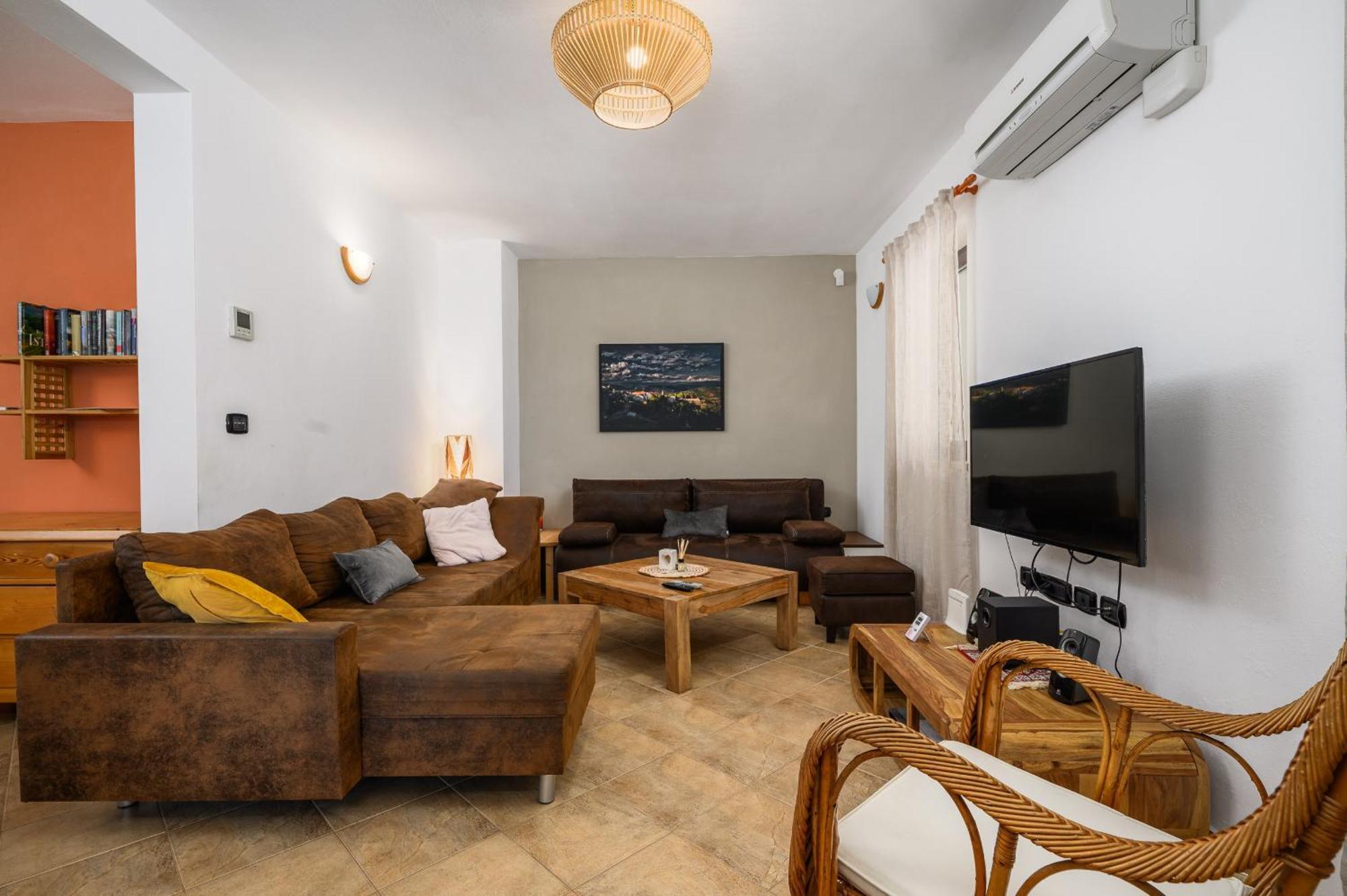 Villa Hrast Bacva Вишнян Экстерьер фото